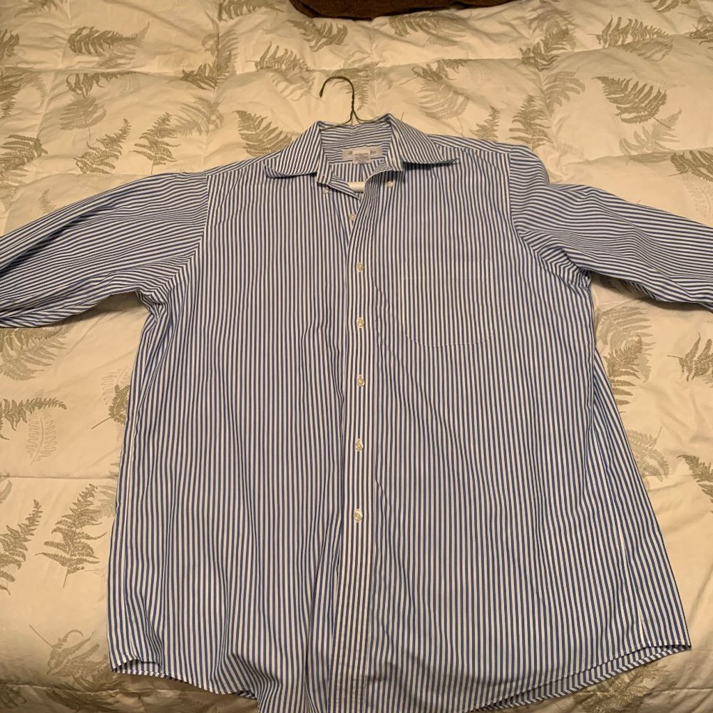 BROOKS BROTHERS BUTTON DOWN